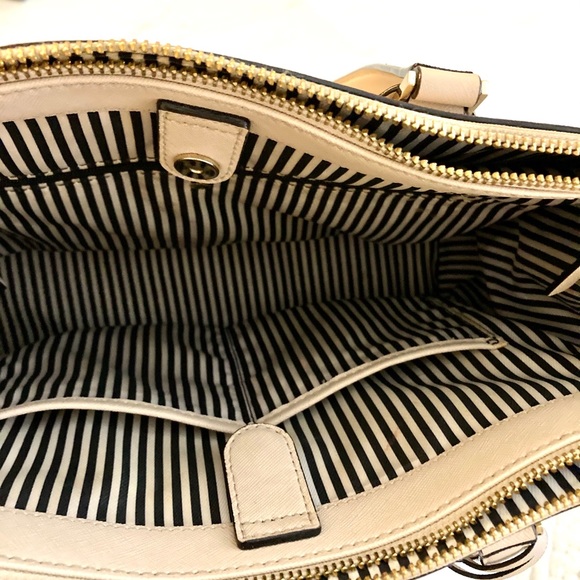 Kate spade purse - Picture 2 of 5